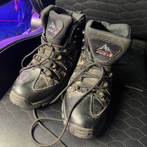 Nortiv8 hiking boots